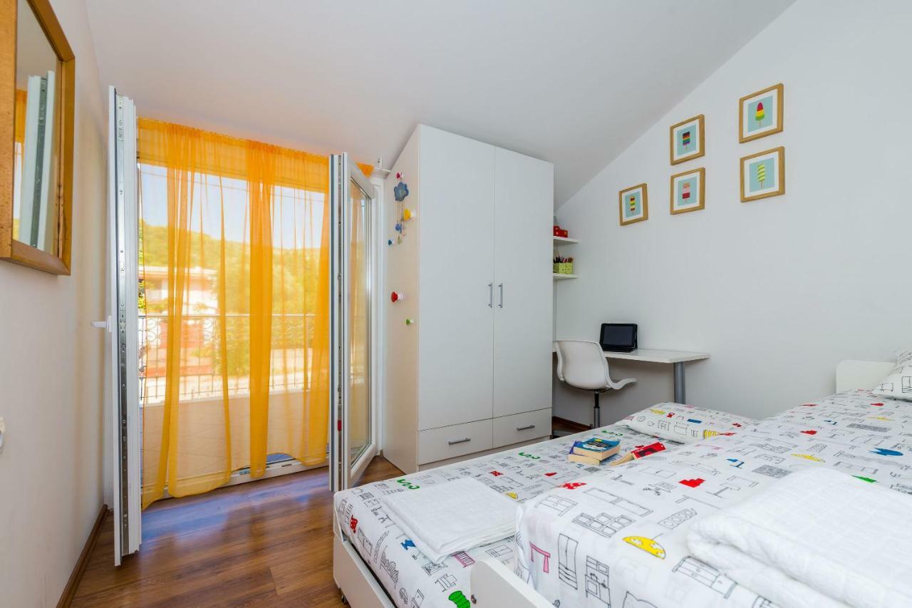Villa Doli - Lovely Holiday Home With Private Pool 외부 사진