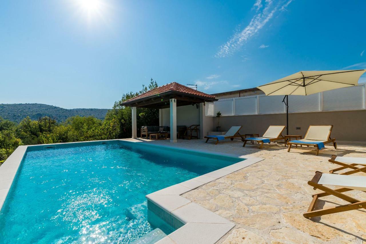 Villa Doli - Lovely Holiday Home With Private Pool 외부 사진